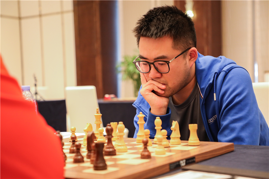 2023年“金融創(chuàng)新杯”中國(guó)國(guó)際象棋甲級(jí)聯(lián)賽總決賽比賽現(xiàn)場(chǎng)。胡忠攝